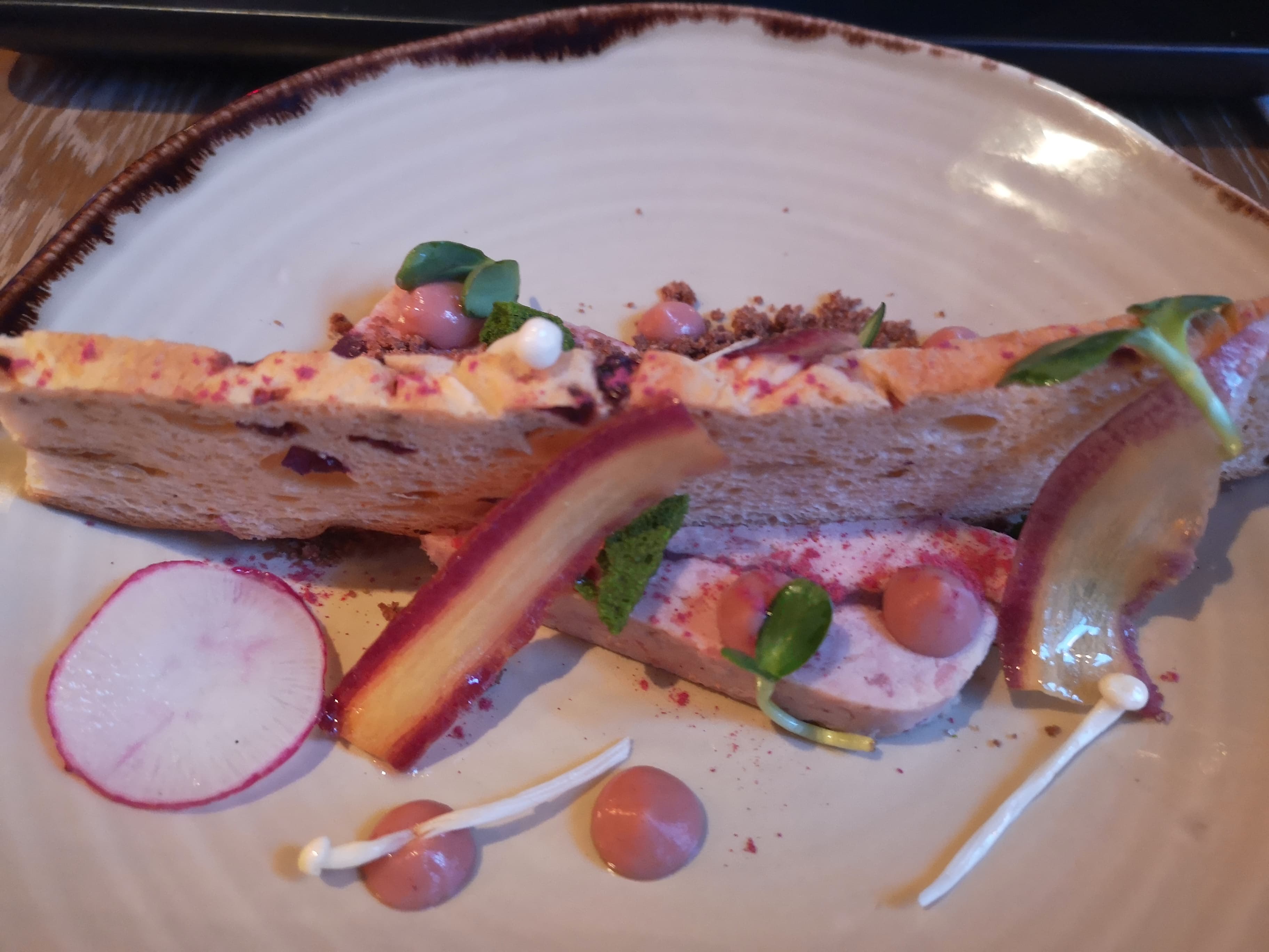 56356594_806234393078227_7239079541031829504_n